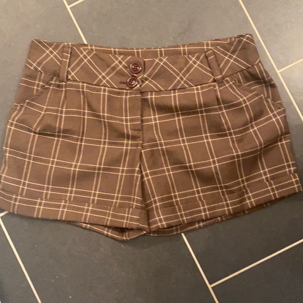 Adorable shorts that can be dressed up or down…